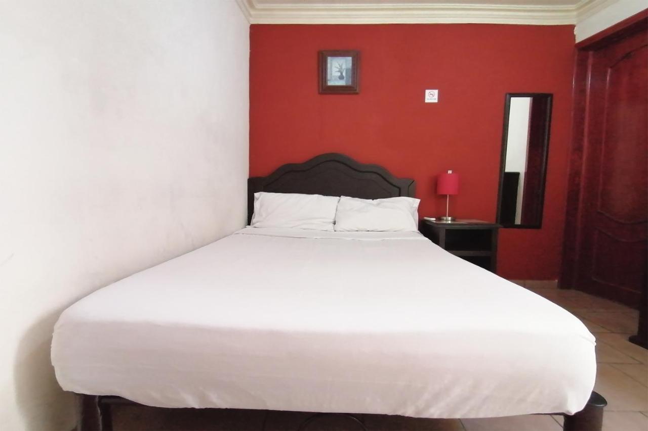 Oyo Hotel Angeles Zacatecas Exterior foto